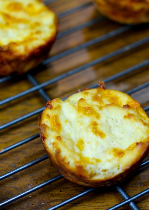 Copycat Low Net Carb Red Lobster Cheddar Bay Biscuits